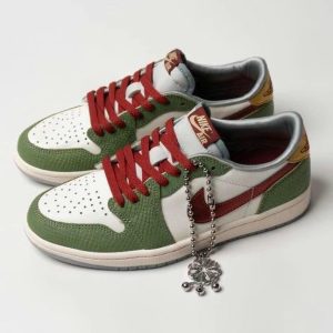 Jordan 1 Retro Low OG Year of the Dragon (2024)