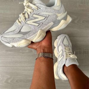 New Balance 9060 Quartz Grey
