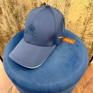 LORO PIANA